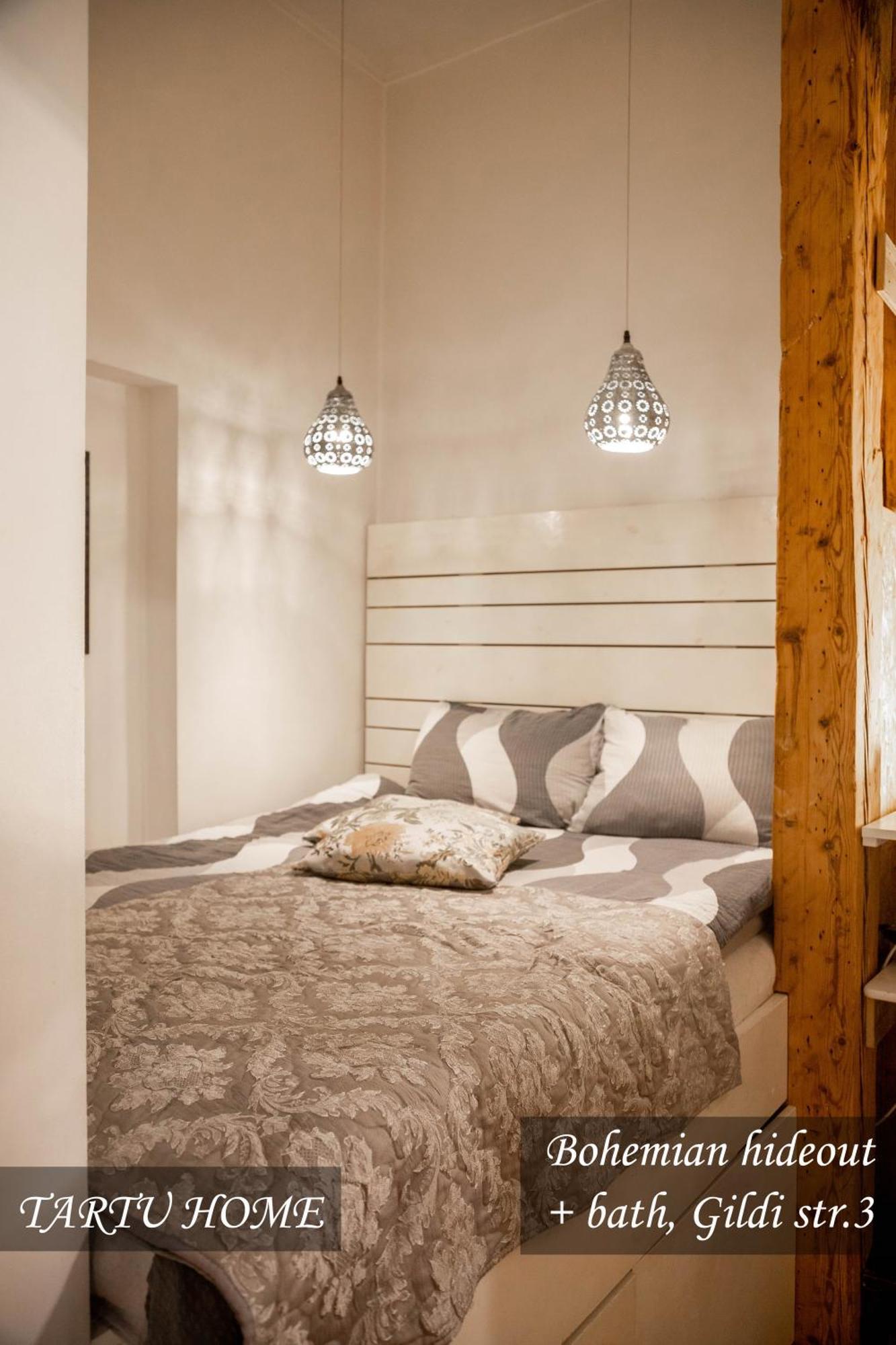 Bohemian Hideout, Old Town, Tartu Home Luaran gambar