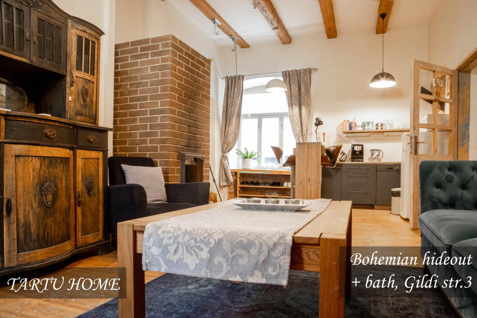 Bohemian Hideout, Old Town, Tartu Home Luaran gambar