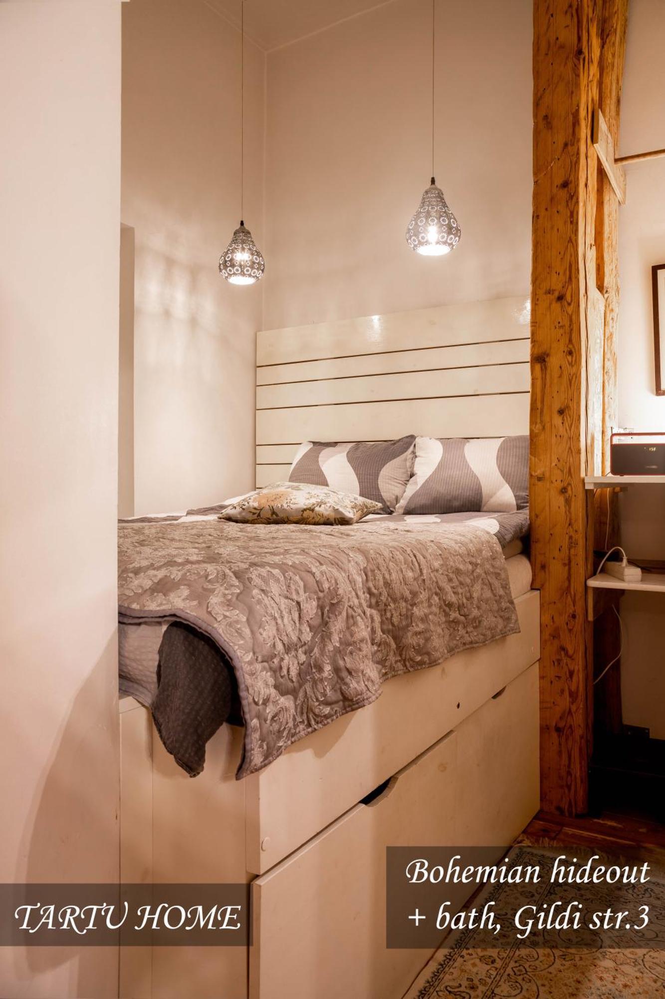 Bohemian Hideout, Old Town, Tartu Home Luaran gambar