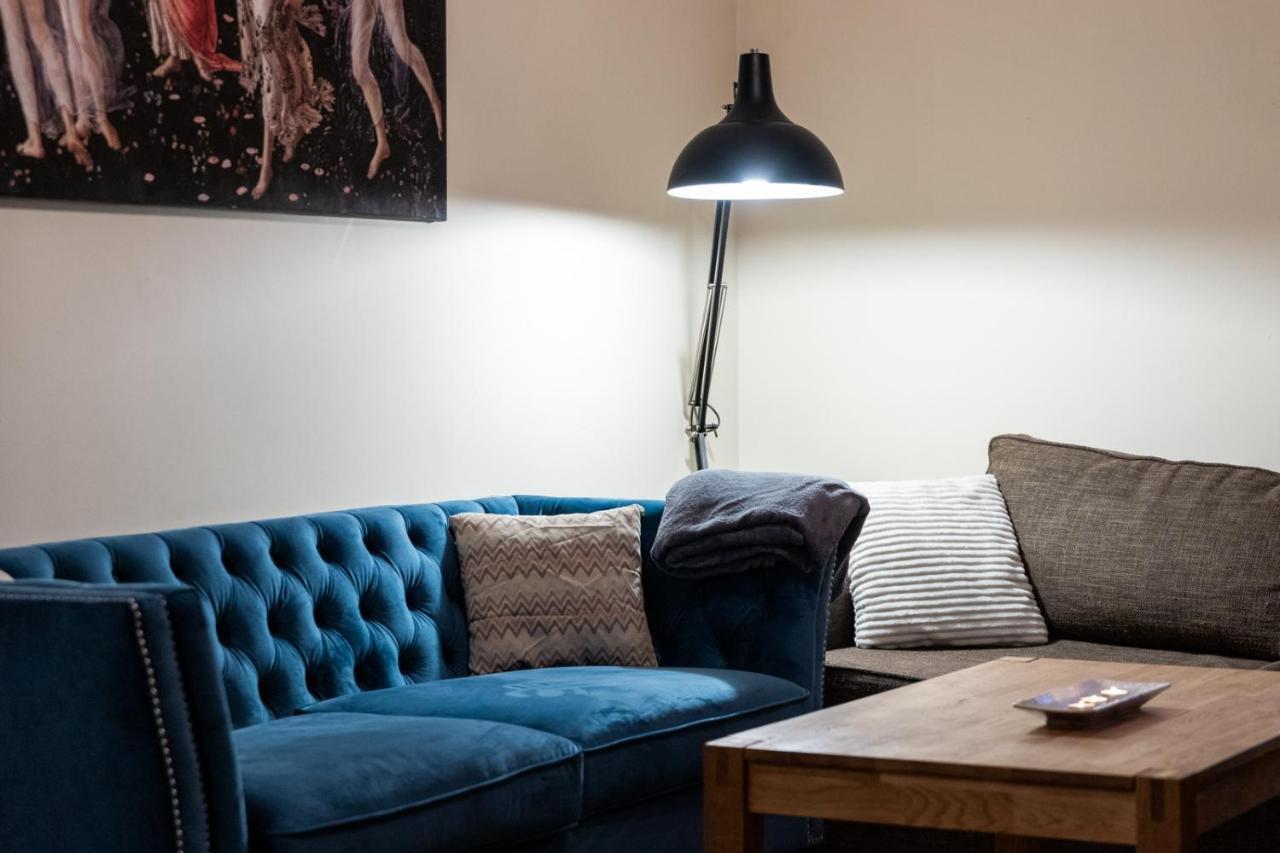 Bohemian Hideout, Old Town, Tartu Home Luaran gambar